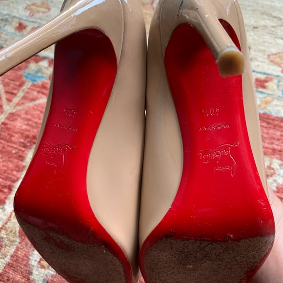 Christian Louboutin heels - Picture 4 of 10